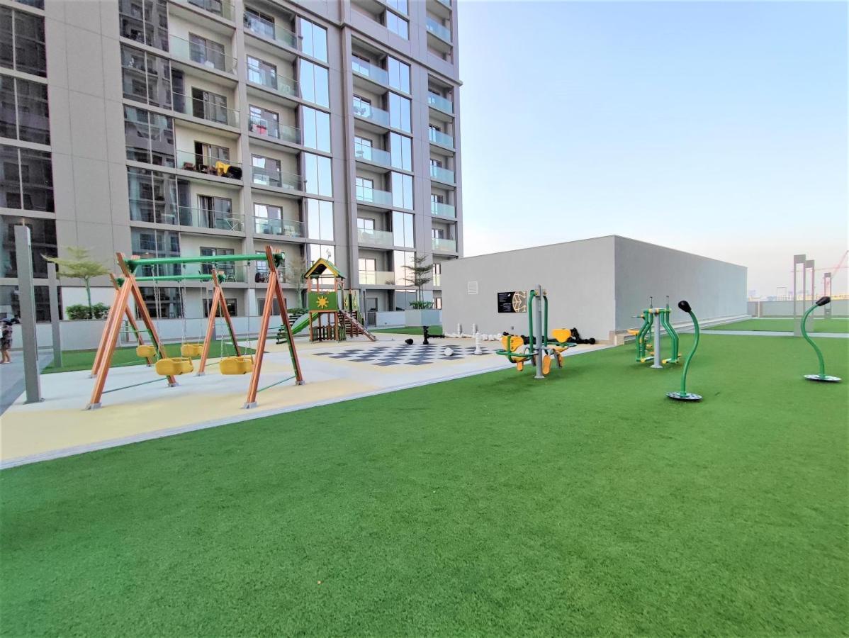 Beautiful 2 Bedroom Next To Business Bay - Sobha Creek Vista ดูไบ ภายนอก รูปภาพ