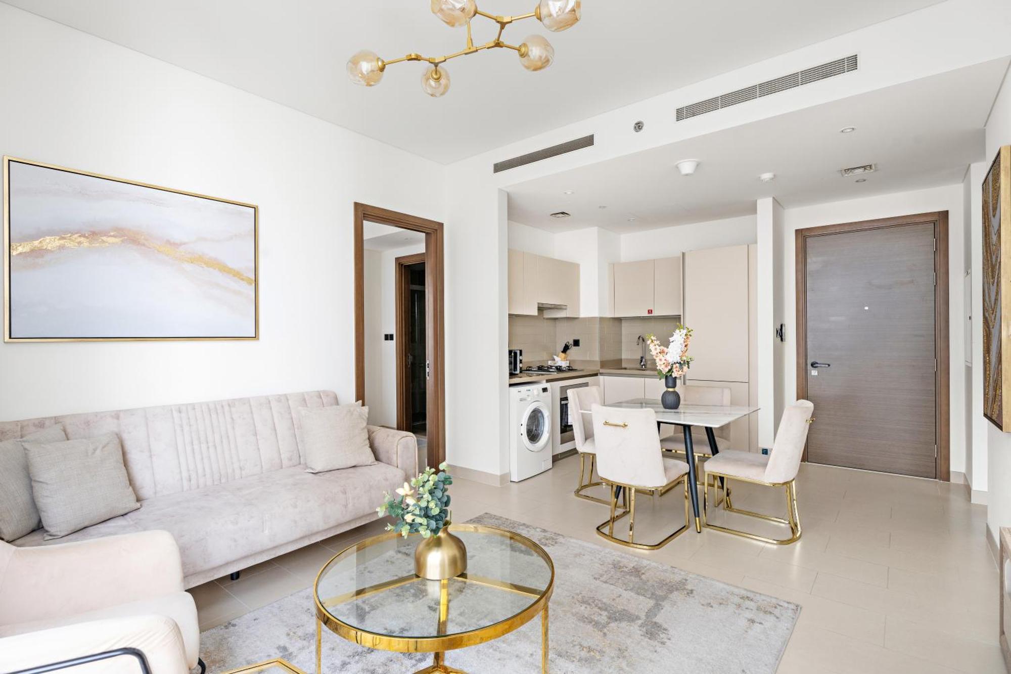 Beautiful 2 Bedroom Next To Business Bay - Sobha Creek Vista ดูไบ ภายนอก รูปภาพ