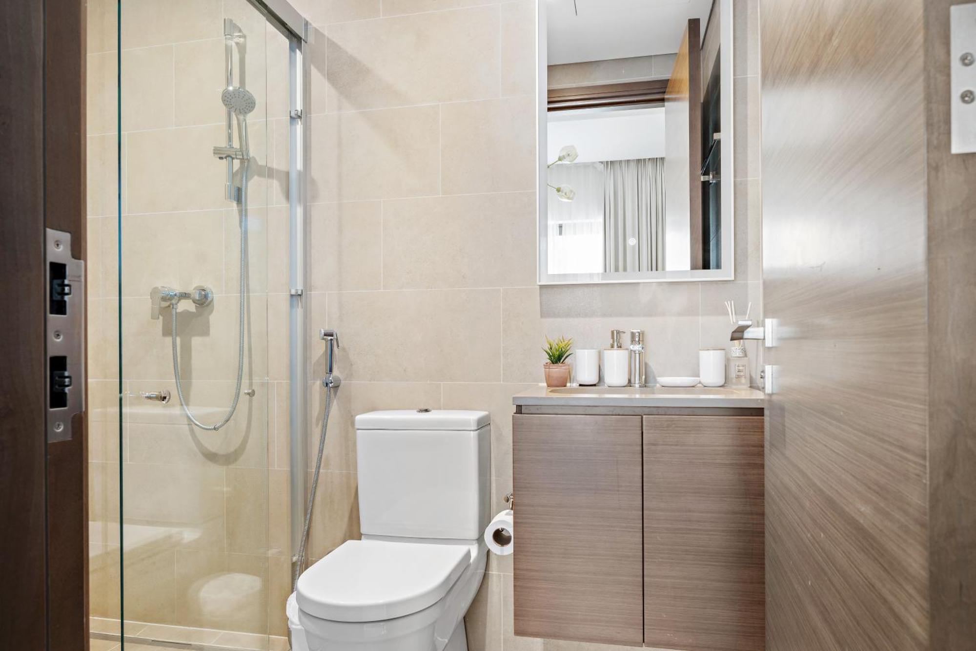 Beautiful 2 Bedroom Next To Business Bay - Sobha Creek Vista ดูไบ ภายนอก รูปภาพ